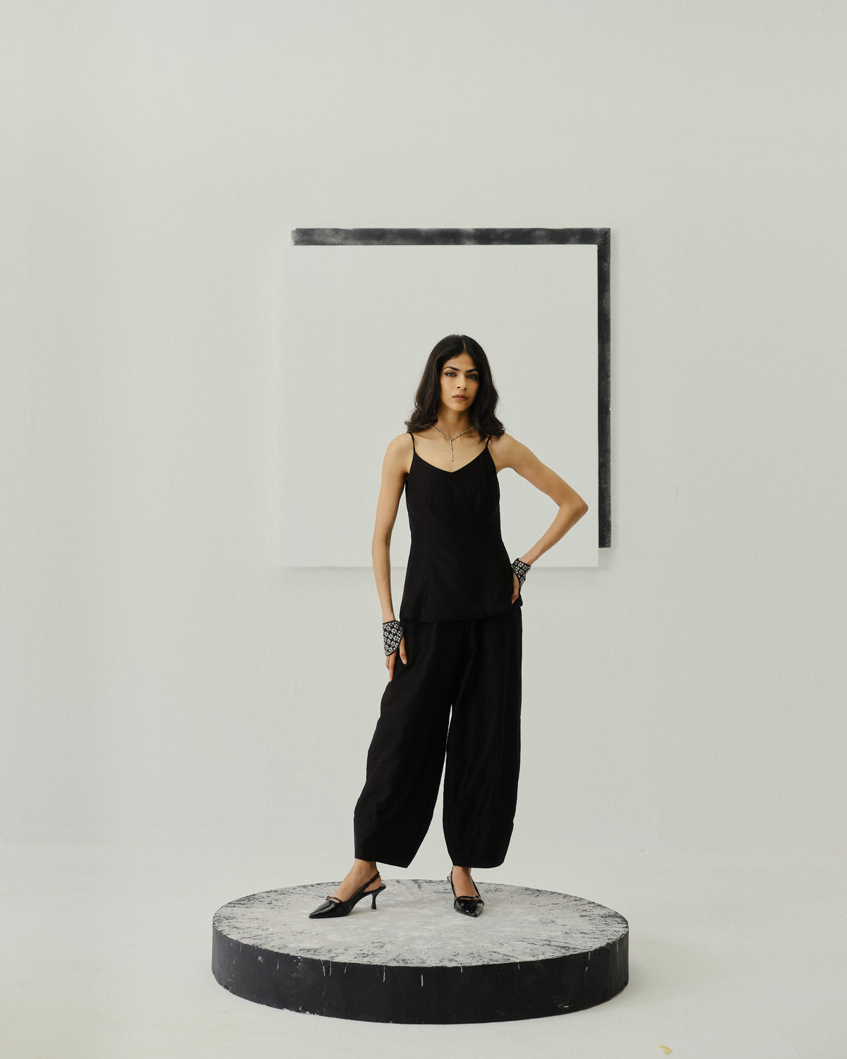 CADENCE - Bidri Noir Trouser