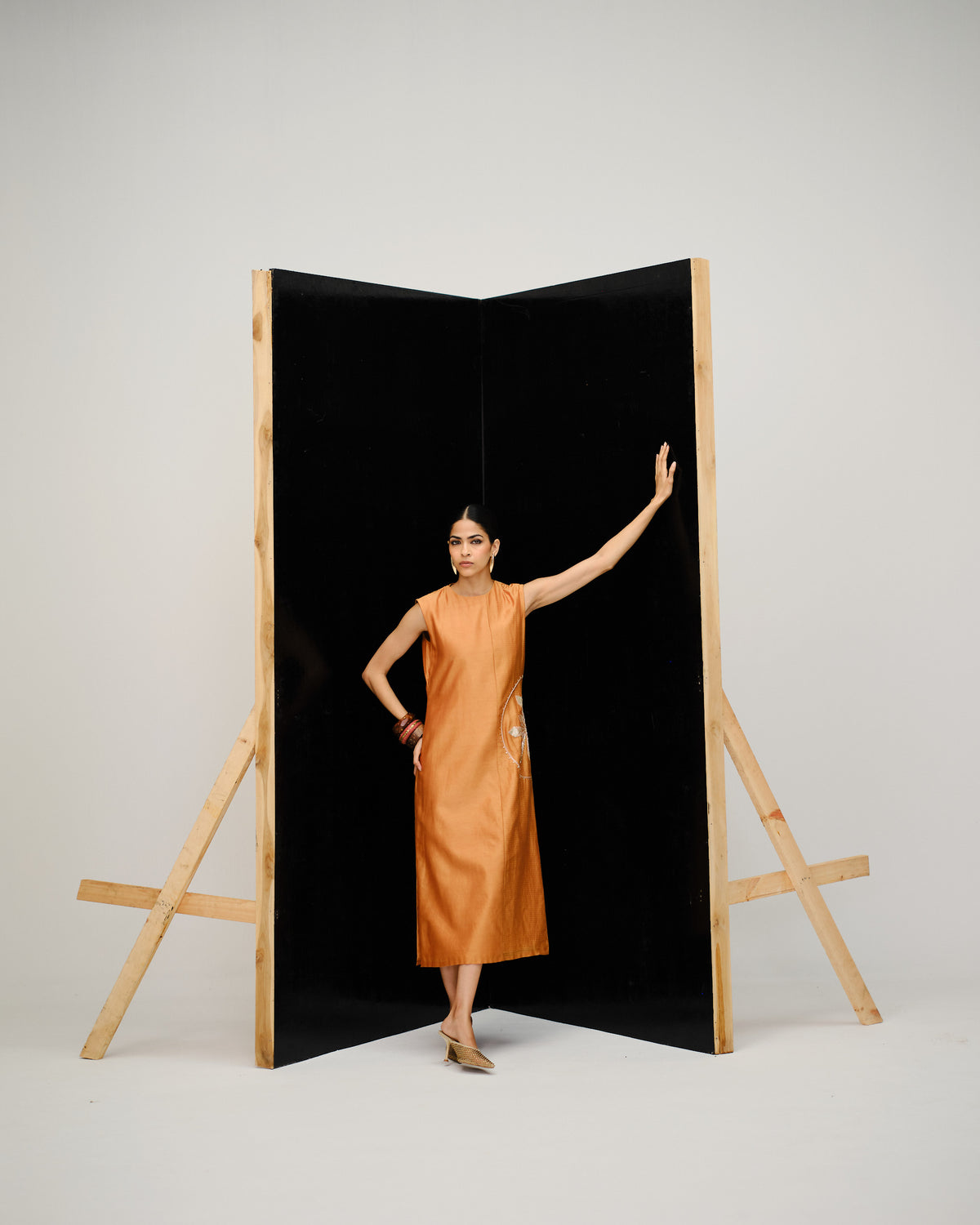 TRACE - Irani Chai Column Dress