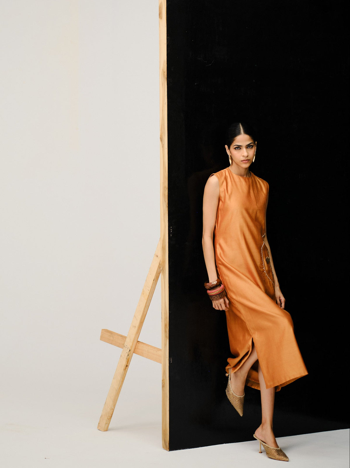 TRACE - Irani Chai Column Dress