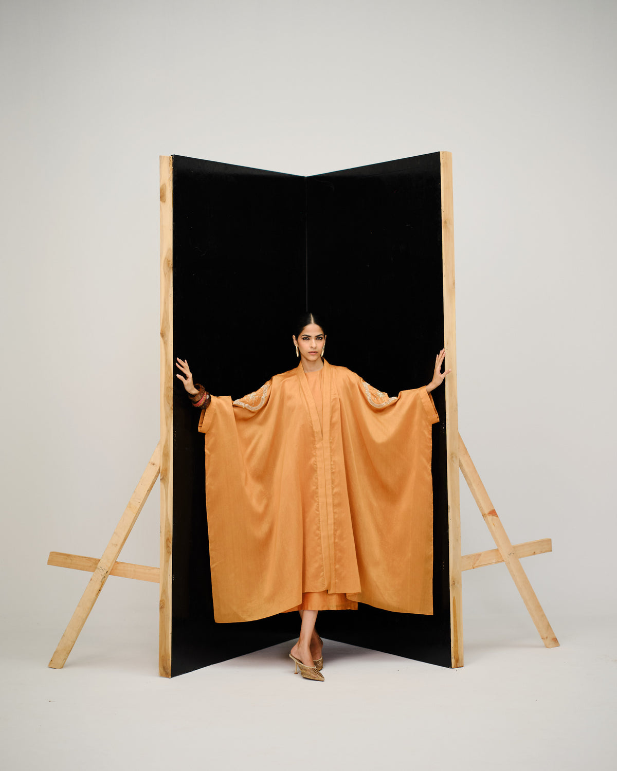DRAPE - Irani Chai Overlay